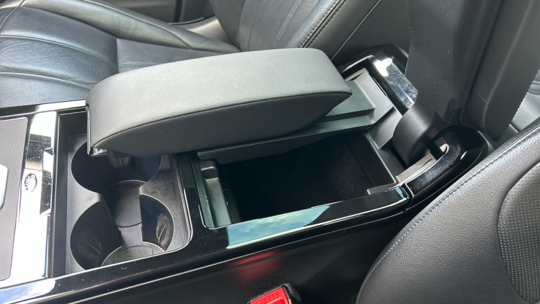 Land Rover Range Rover Evoque 2.0 D200 R-Dynamic S 5dr Auto Diesel Hatchback